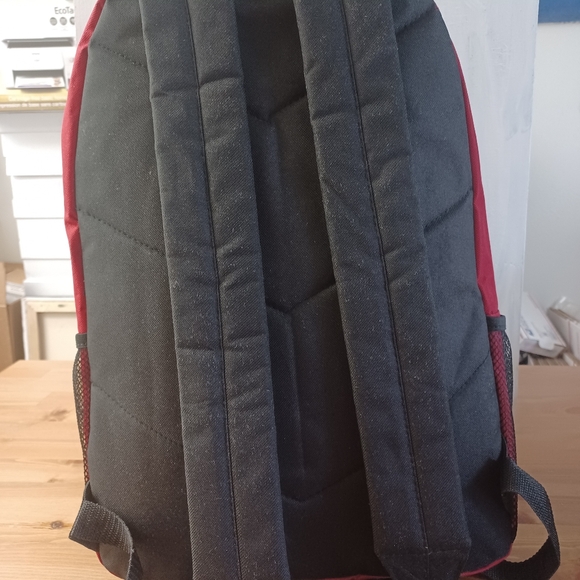 Trailmaker Classic Backpack Red/Black Men - Picture 3 of 12